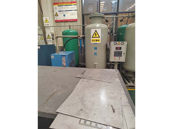 不锈钢激光切割制氮机使用现场